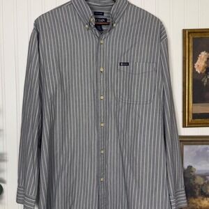 Chaps Easy Care Gray Stripe Button Down Shirt (L)